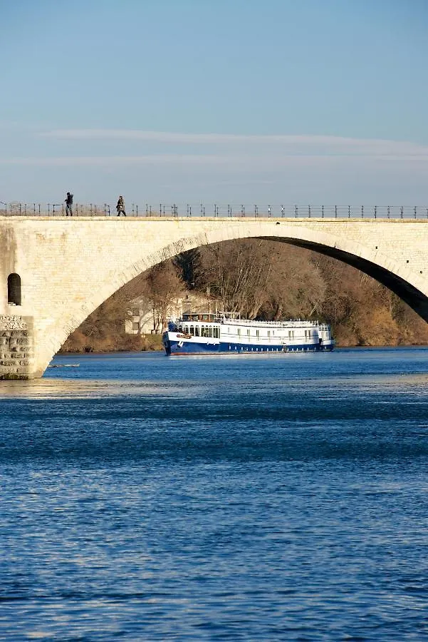 Bateau Hotel A Quai Le Chardonnay Avinhão